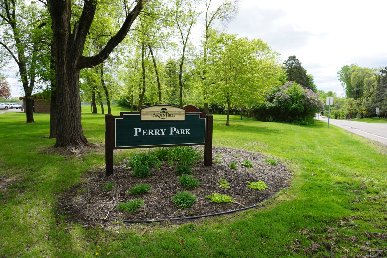 Perry Park sign and entrance