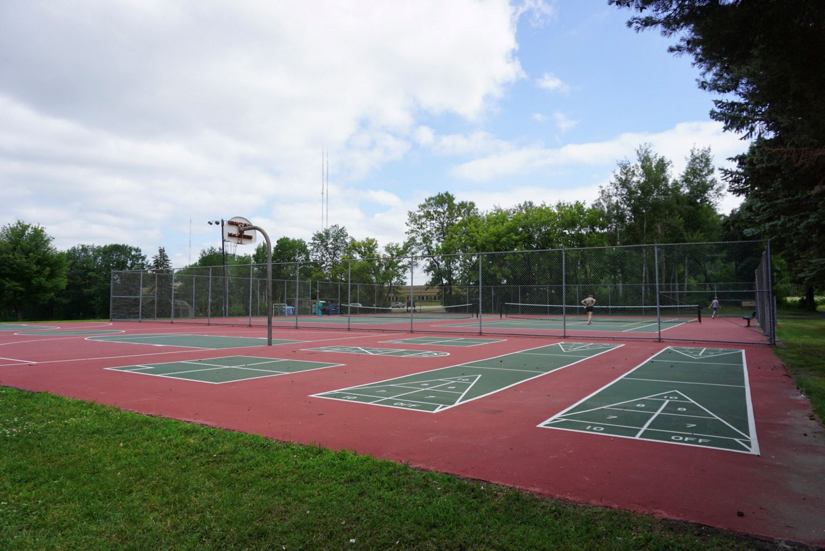 Cummings Park Basketball Courts