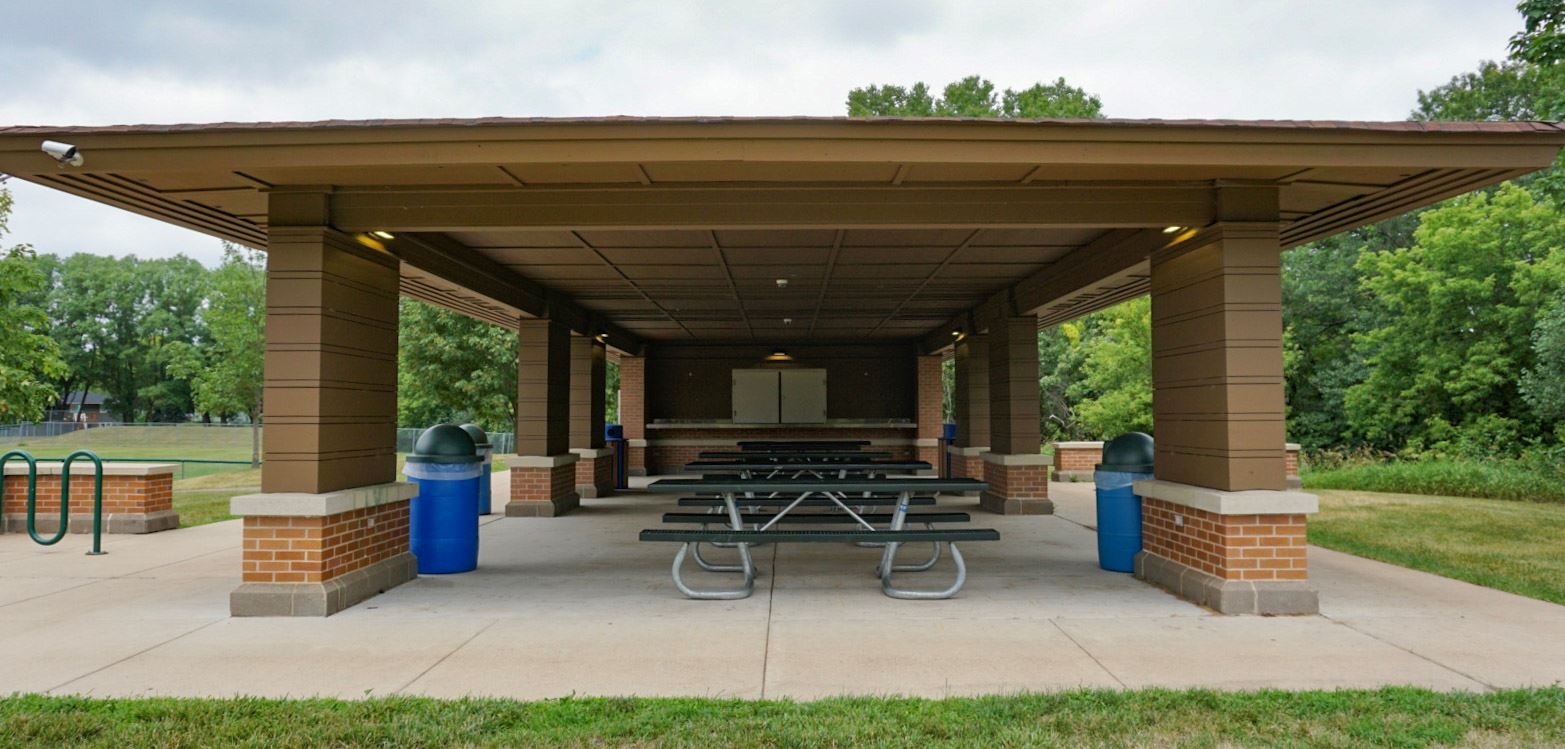 Perry Park Pavilion in the Summertime